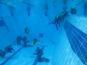 laboratorio-subacquea-scientifica-2015-piscina-IMG21